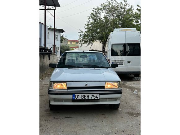 Sahibinden Renault R 9 1.4 Broadway  1995 Model 