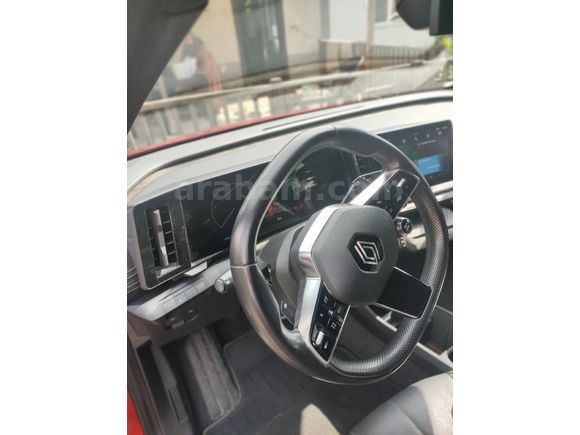 Sahibinden Renault Megane E-Tech Iconic 2023 Model