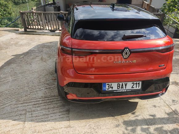 Sahibinden Renault Megane E-Tech Iconic 2023 Model