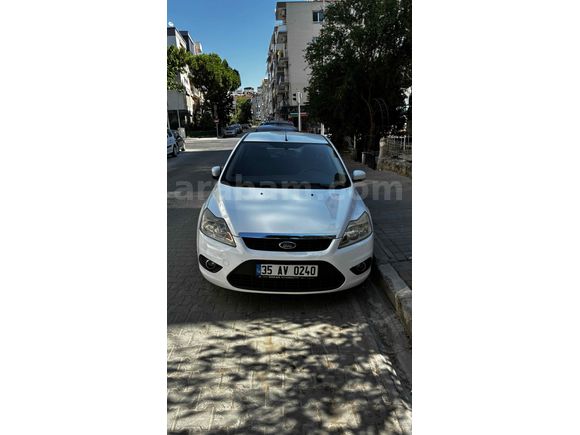 Sahibinden Ford Focus 1.6 TDCi Collection 2011 Model İzmir