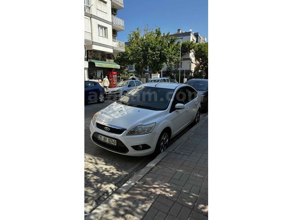 Sahibinden Ford Focus 1.6 TDCi Collection 2011 Model İzmir