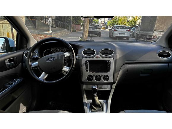 Sahibinden Ford Focus 1.6 TDCi Collection 2011 Model İzmir