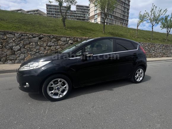 Sahibinden Ford Fiesta 1.4 My 2012 Model İstanbul 63.000 km Siyah