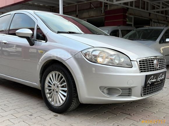 ADA AUTO'DAN 1.3 EMOTİON PLUS EN DOLUSU KLİMALI TERTEMİZ