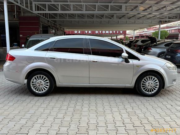 ADA AUTO'DAN 1.3 EMOTİON PLUS EN DOLUSU KLİMALI TERTEMİZ