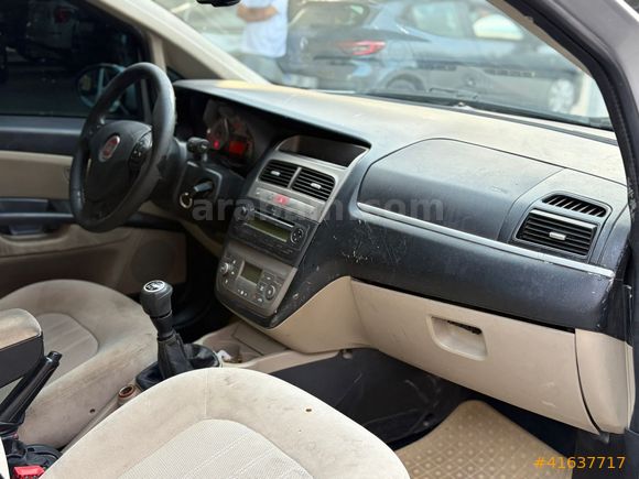 ADA AUTO'DAN 1.3 EMOTİON PLUS EN DOLUSU KLİMALI TERTEMİZ