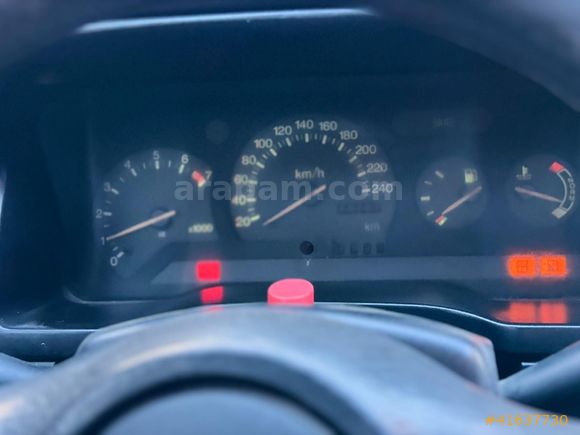 ADA AUTO'DAN 1.6 KLİMALI MOTOR MEKANİK SORUNSUZ