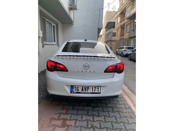 Sahibinden değişensiz boyasız düşük km