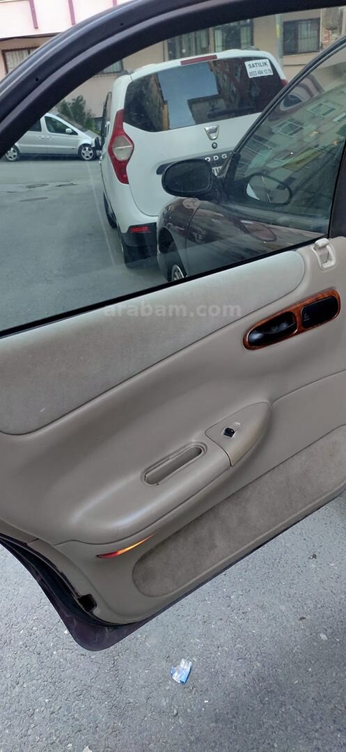 Sahibinden Chrysler Concorde 3.5 1995 Model İstanbul 166.000 km Bordo 5