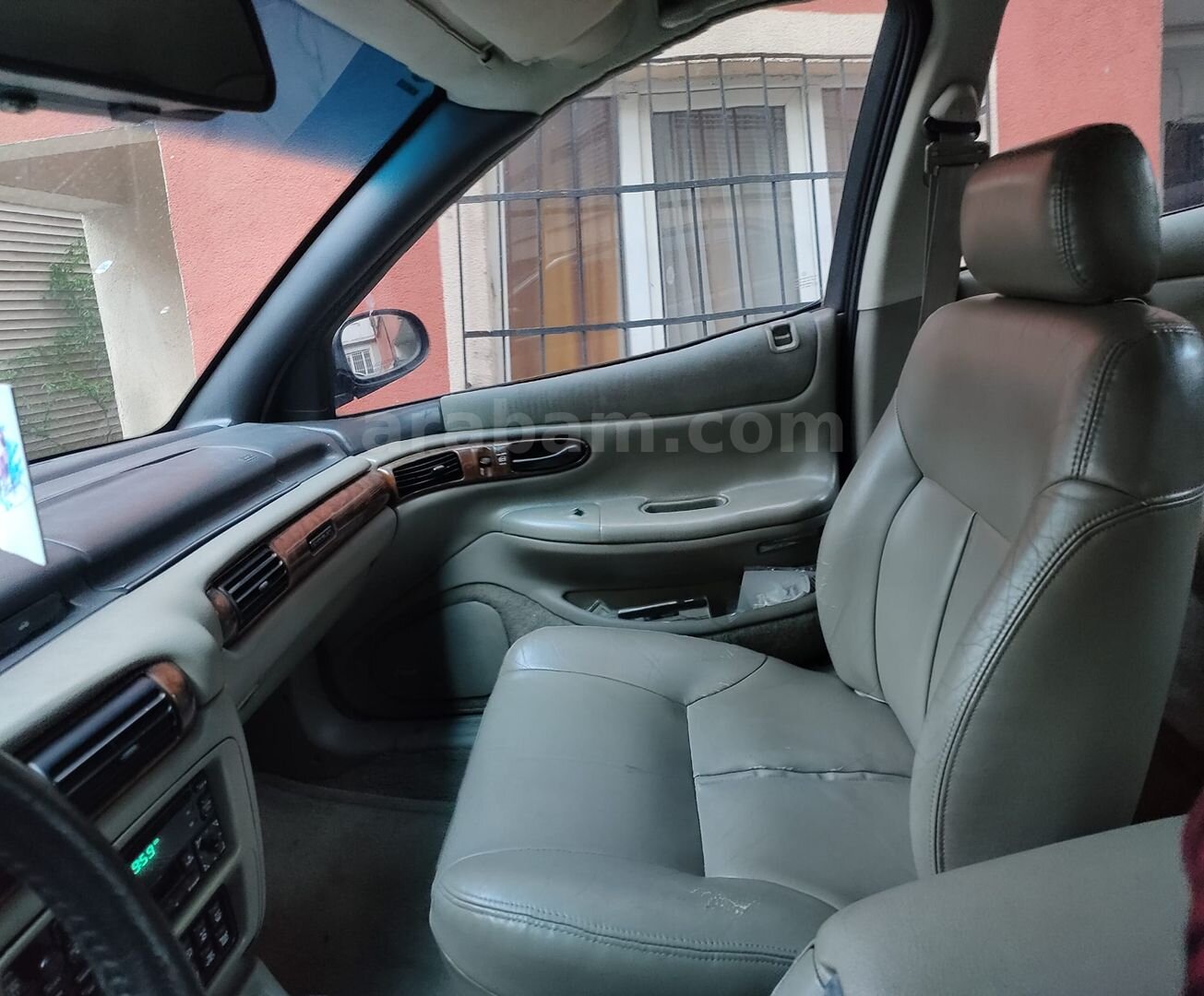 Sahibinden Chrysler Concorde 3.5 1995 Model İstanbul 166.000 km Bordo 2