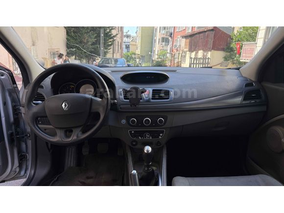 Sahibinden Renault Megane 1.5 dCi Expression 2009 Model 