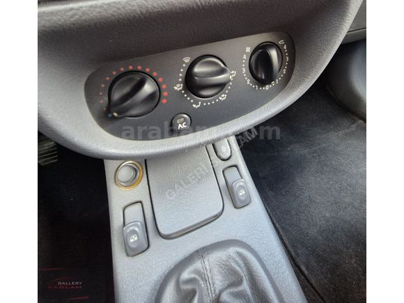 SADECE 104 BİN KM DE İLK SAHİBİNDEN ALINMA RENAULT CLIO