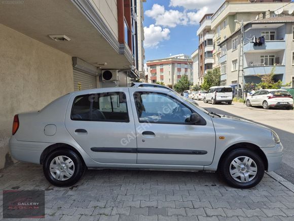 SADECE 104 BİN KM DE İLK SAHİBİNDEN ALINMA RENAULT CLIO
