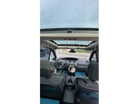 Sahibinden Renault Scenic 1.6 Dynamique 2004 Model