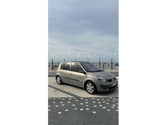 Sahibinden Renault Scenic 1.6 Dynamique 2004 Model