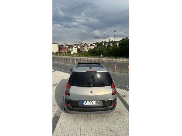 Sahibinden Renault Scenic 1.6 Dynamique 2004 Model