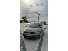 Sahibinden Renault Scenic 1.6 Dynamique 2004 Model