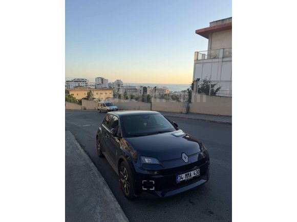 Renault R5 EV40 Techno Değişensiz Tramersiz Boyasız