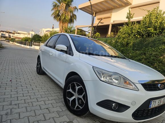 1.6 BENZİN/LPG HASAR KAYITSIZ FOCUS 2.5 EXTRALI