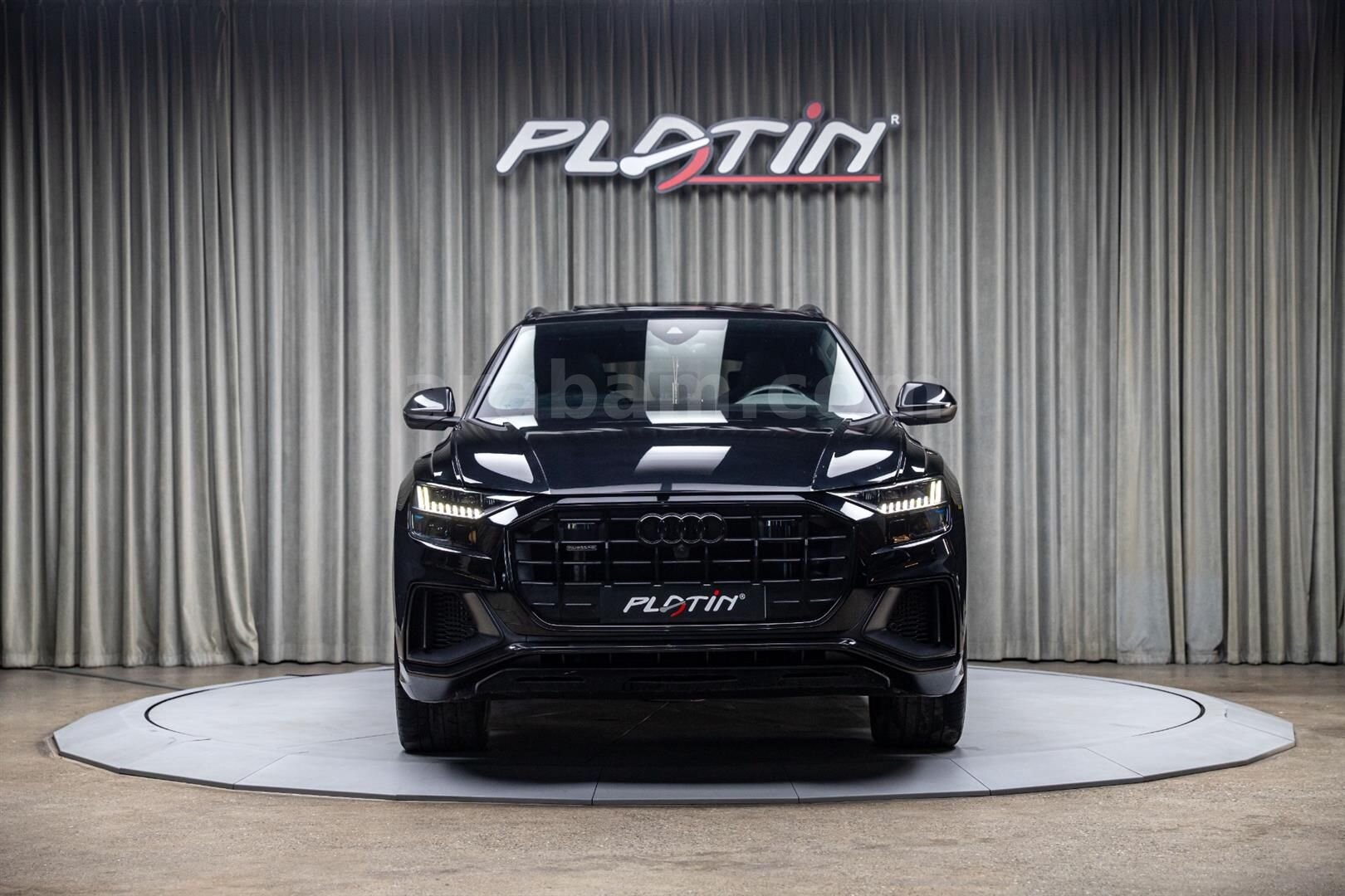 BAYİ 2023 AUDI Q8 55TFSI S-LINE PANORAMK_B&O_SOĞUTMA_A.AKS_HATASIZ 2