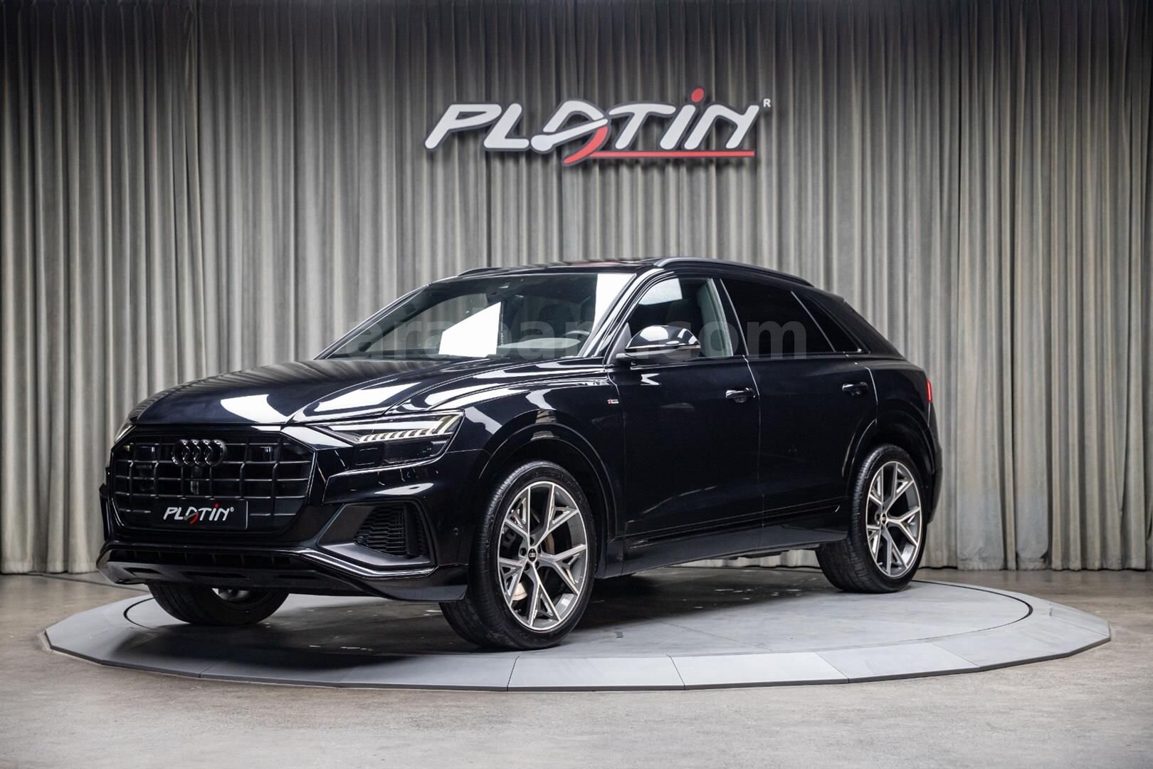 BAYİ 2023 AUDI Q8 55TFSI S-LINE PANORAMK_B&O_SOĞUTMA_A.AKS_HATASIZ 1