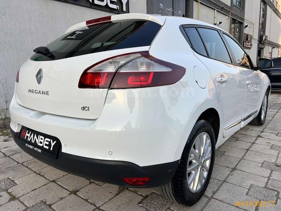HANBEY MOTORS'DAN 2015//BOYASIZ//DEĞİŞENSİZ//OTOMATİK/TOUCH PLUS