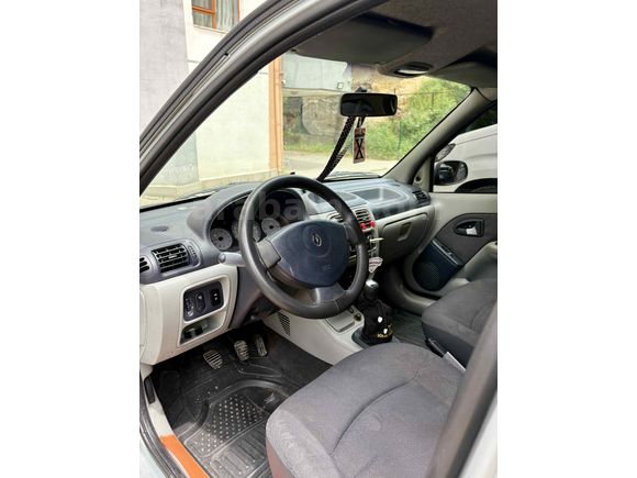 Tek parça boyalı KLİMALİ yaza hazır Clio 