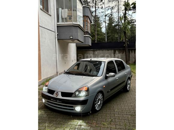 Tek parça boyalı KLİMALİ yaza hazır Clio 