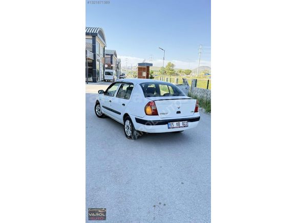 VAROL AUTODAN ÇOK TEMİZ CLİO