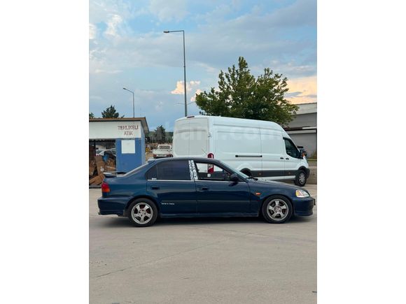 Sahibinden Honda Civic 1.6 i ES 2000 Model