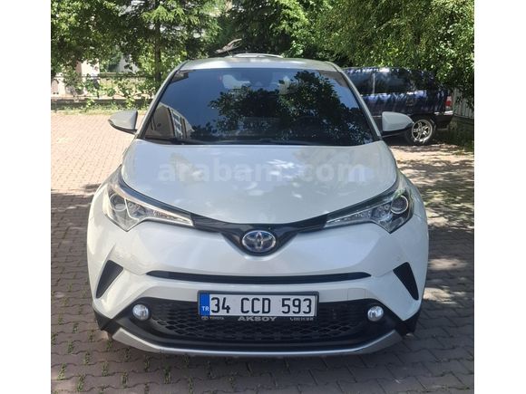 Sahibinden Toyota C-HR 1.8 Hybrid Diamond 2019 Model