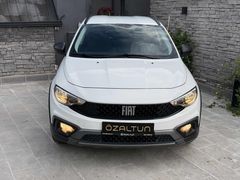 BOYASIZ 2022 Fiat Egea CROSS 50.000 Km (K.K. Geçerli)