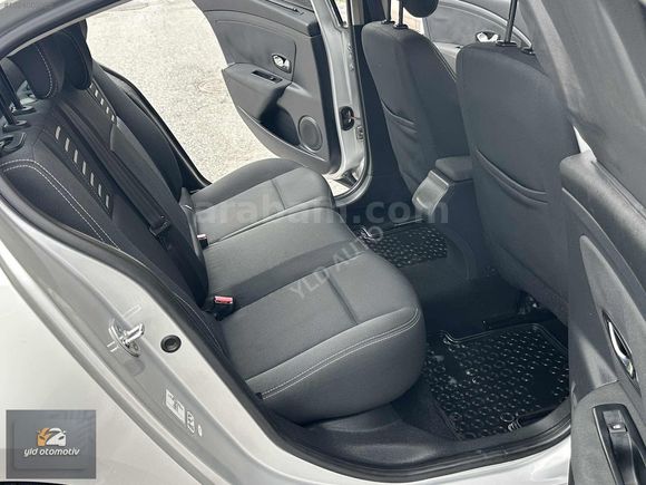 HATASIZ 125 BİN KM'DE RENAULT FULUENCE 1.6 EXTREM OTOMATİK