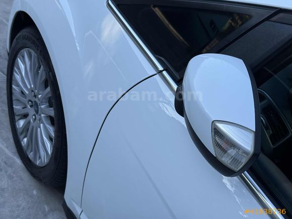 BOYASIZ 2014 T.Ç Ford C-MAX Titanium 90.000Km (K.K. Geçerli)