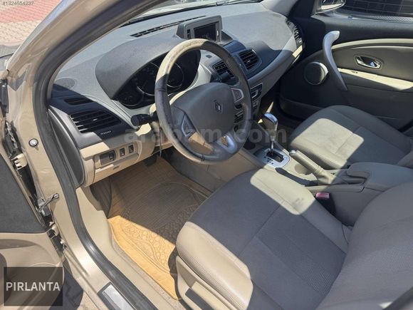 2012 RENAULT FLUENCE OTOMATİK PRIVILEGE SUNROOFLU FULL 2.SAHİBİ