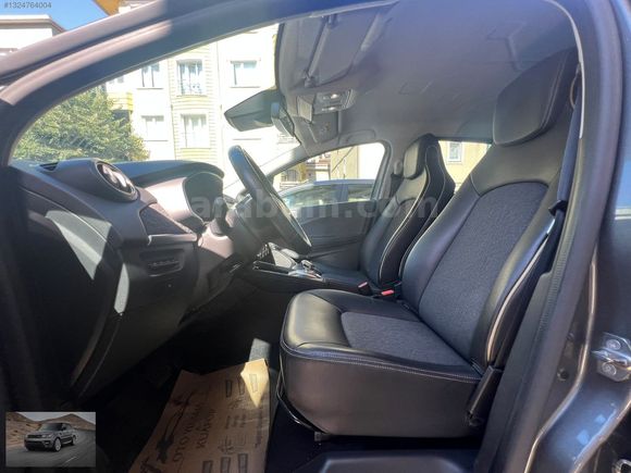 2023 MODEL_60 BİNDE_RENAULT ZOE_KAZASIZ ORJİNAL