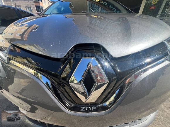 2023 MODEL_60 BİNDE_RENAULT ZOE_KAZASIZ ORJİNAL