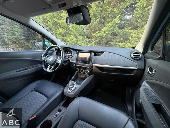 ?BC | 2022 MODEL 104.000 KM'DE RENAULT ZOE Z.E. 50 108 HP