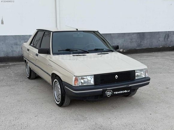 RENAULT 9 BROADWAY