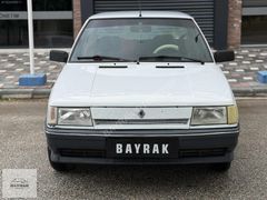 RENAULT BROADWAY MOTOR YÜRÜYEN SÜPER
