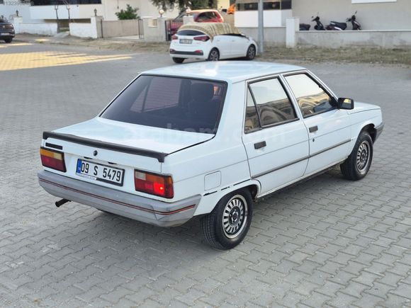FATİH'TEN "1992" RENAULT 9
