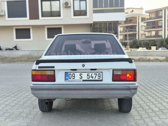FATİH'TEN "1992" RENAULT 9