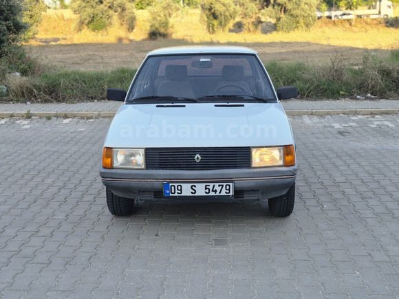 FATİH'TEN "1992" RENAULT 9