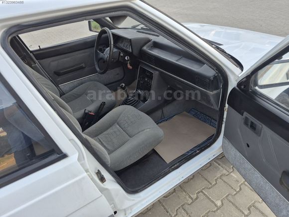 FATİH'TEN "1992" RENAULT 9