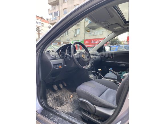 Sahibinden Mazda 3 1.6 Sport Dynamic 2006 Model  236.000 km Gri