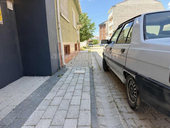 OĞUZ'DAN 158 BİNDE YÜRÜYENİ DÜZGÜN BRODWAY