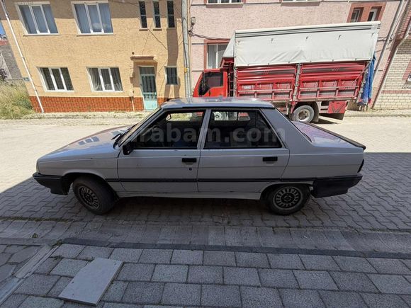 OĞUZ'DAN 158 BİNDE YÜRÜYENİ DÜZGÜN BRODWAY