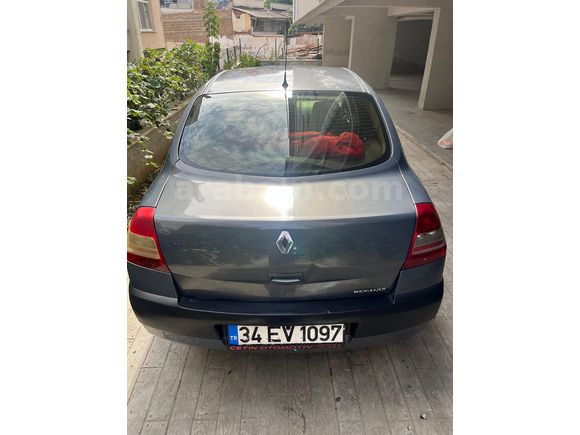 Temiz, Bakımlı ve Masrafsız 2007 model Renault Megane 2