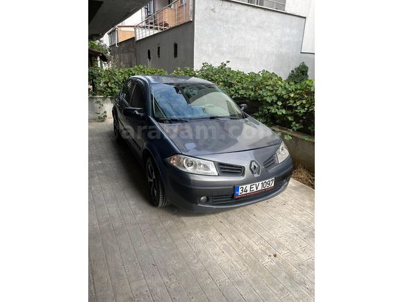 Temiz, Bakımlı ve Masrafsız 2007 model Renault Megane 2