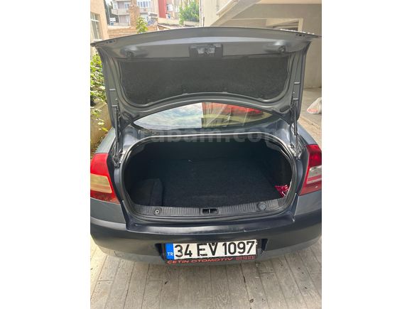 Temiz, Bakımlı ve Masrafsız 2007 model Renault Megane 2